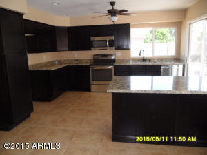 1407 S Date St, Mesa, AZ 85210 photo 4