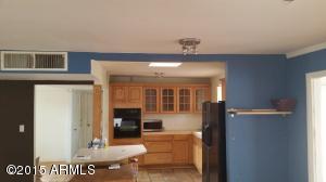 114 E Broadway Ln, Tempe, AZ 85282 photo 9