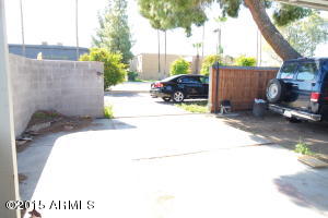 114 E Broadway Ln, Tempe, AZ 85282 photo 2