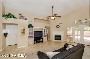 734 E Sage Brush St, Gilbert, AZ 85296 photo 6