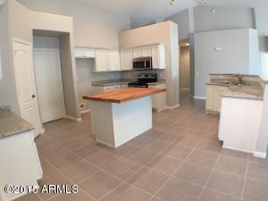 89 E Gail Dr, Gilbert, AZ 85296 photo 5