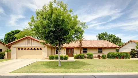 696 E Linda Ln, Gilbert, AZ 85234 photo 1