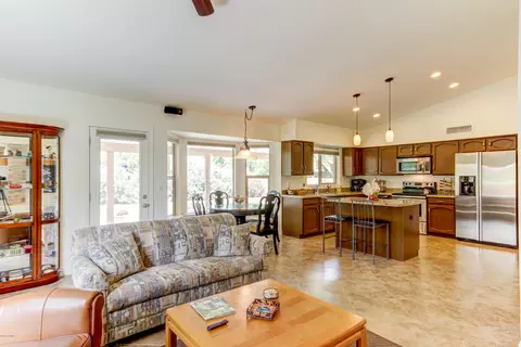 696 E Linda Ln, Gilbert, AZ 85234 photo 22
