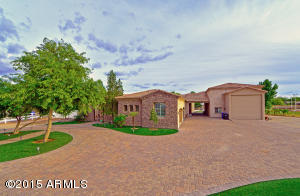 2779 E Ridgewood Ln, Gilbert, AZ 85298 photo 3