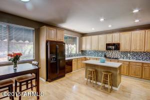 6318 W Hackamore Dr, Phoenix, AZ 85083 photo 8
