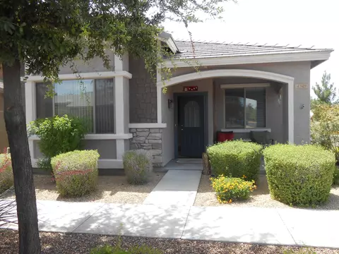 4349 E Morrow Dr, Phoenix, AZ 85050 photo 2
