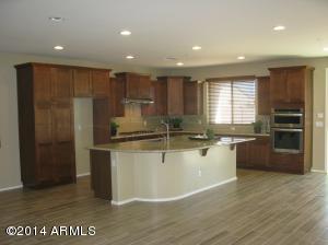 3429 E Plum St, Gilbert, AZ 85298 photo 9