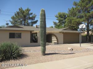 207 E Brentrup Dr, Tempe, AZ 85283 photo 1