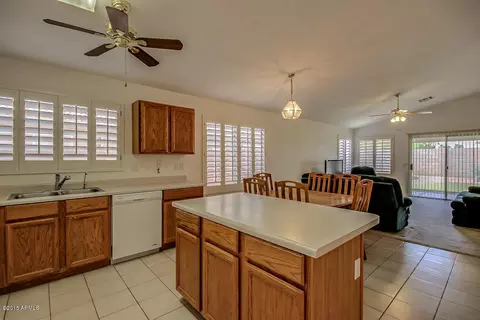 184 W Jasper Dr, Gilbert, AZ 85233 photo 6