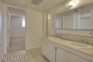 3737 E Turney Ave #225, Phoenix, AZ 85018 photo 13
