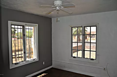 1517 E Diamond St, Phoenix, AZ 85006 photo 4