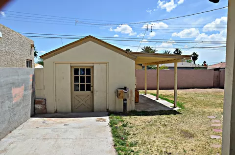 1517 E Diamond St, Phoenix, AZ 85006 photo 8