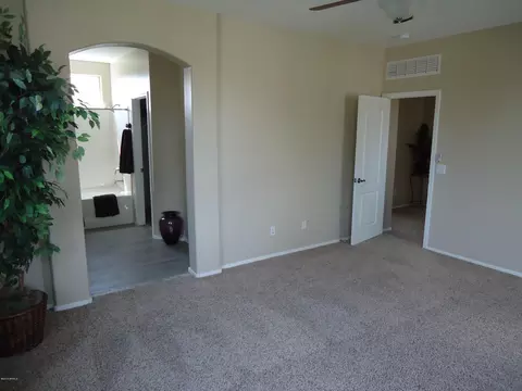 3665 E Sebastian Ln, Gilbert, AZ 85297 photo 18