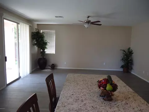 3665 E Sebastian Ln, Gilbert, AZ 85297 photo 11
