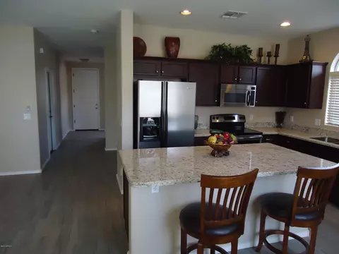 3665 E Sebastian Ln, Gilbert, AZ 85297 photo 5