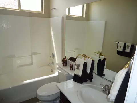 3665 E Sebastian Ln, Gilbert, AZ 85297 photo 33