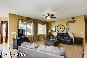 1005 E Stottler Ct, Gilbert, AZ 85296 photo 9