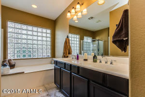 1005 E Stottler Ct, Gilbert, AZ 85296 photo 6