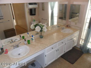 1024 E Laguna Dr, Tempe, AZ 85282 photo 9