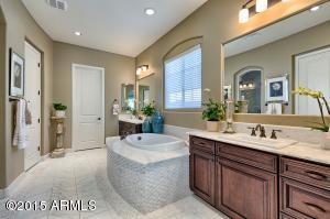 4521 N 33rd Pl, Phoenix, AZ 85018 photo 13