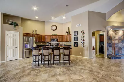 6083 N 83rd Dr, Glendale, AZ 85305 photo 10