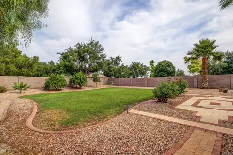 6083 N 83rd Dr, Glendale, AZ 85305 photo 36