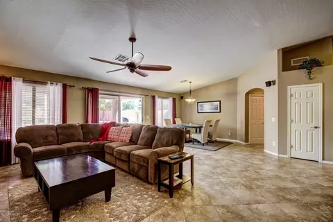 6083 N 83rd Dr, Glendale, AZ 85305 photo 14