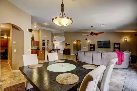 6083 N 83rd Dr, Glendale, AZ 85305 photo 18