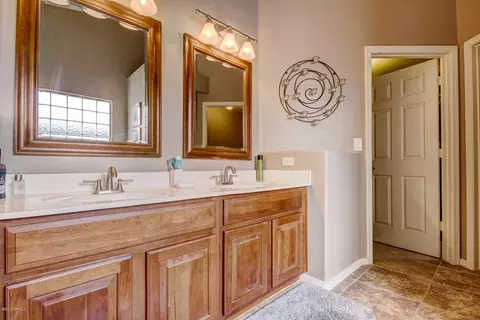 6083 N 83rd Dr, Glendale, AZ 85305 photo 32