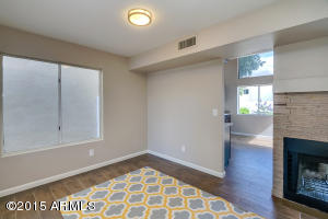 2338 E Gelding Dr, Phoenix, AZ 85022 photo 4