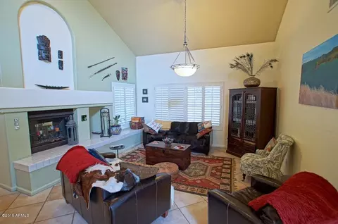 3226 E Briarwood Ter, Phoenix, AZ 85048 photo 4
