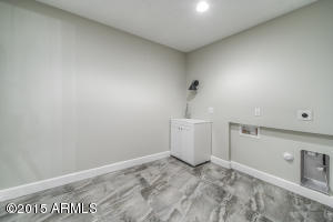 3409 N 35th Pl, Phoenix, AZ 85018 photo 22