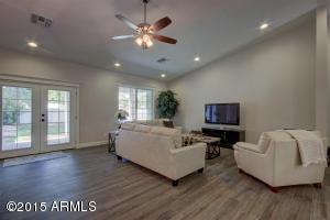 4317 E Cheery Lynn Rd, Phoenix, AZ 85018 photo 6