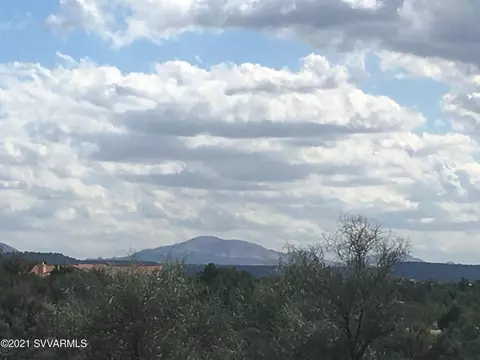 4645 E Crazy Horse Cir, Rimrock, AZ 86335