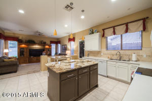 226 E Smoke Tree Rd, Gilbert, AZ 85296 photo 12
