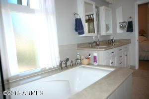 2530 E Amberwood Dr, Phoenix, AZ 85048 photo 19