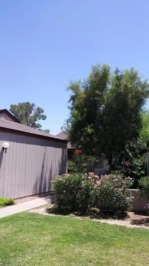 4227 E Carter Dr, Phoenix, AZ 85042 photo 2