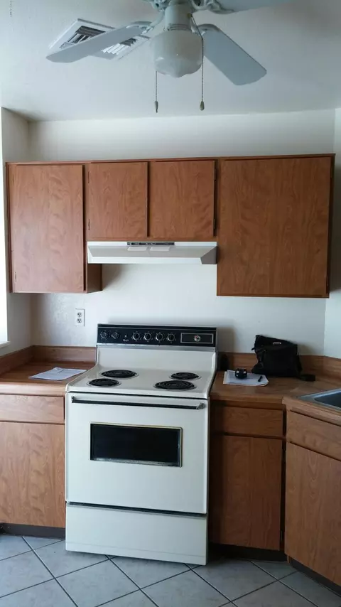 4227 E Carter Dr, Phoenix, AZ 85042 photo 3