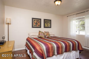 1028 E Cavalier Dr, Phoenix, AZ 85014 photo 9