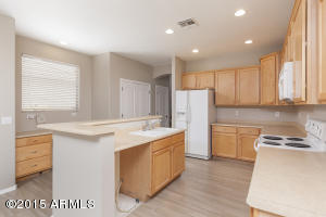 1807 Ellis St, Phoenix, AZ 85042 photo 4