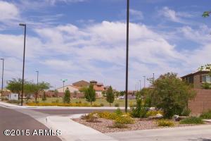 2076 E Lindrick Dr, Gilbert, AZ 85298 photo 4