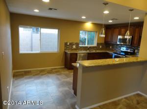 7355 N 11th St, Phoenix, AZ 85020 photo 2