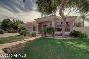 2110 S Boulder Ct, Gilbert, AZ 85295 photo 3