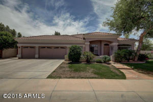 2110 S Boulder Ct, Gilbert, AZ 85295 photo 2