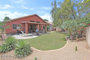 685 S Lanus Dr, Gilbert, AZ 85296 photo 2