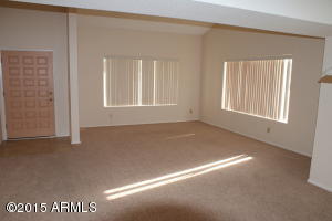 1635 E Candlestick Dr, Tempe, AZ 85283 photo 2