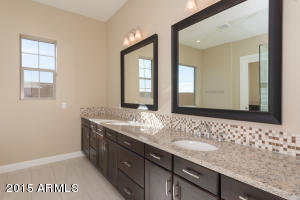 3830 E Iris Dr, Chandler, AZ 85286 photo 5