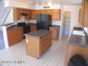 2062 E Pinto Dr, Gilbert, AZ 85296 photo 3