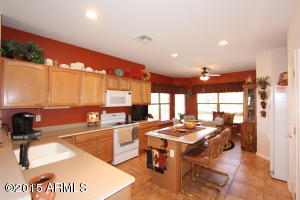 3878 E Peach Tree Dr, Chandler, AZ 85249 photo 2