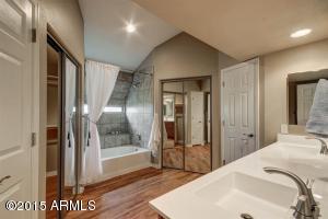 3905 E Graythorn St, Phoenix, AZ 85044 photo 26